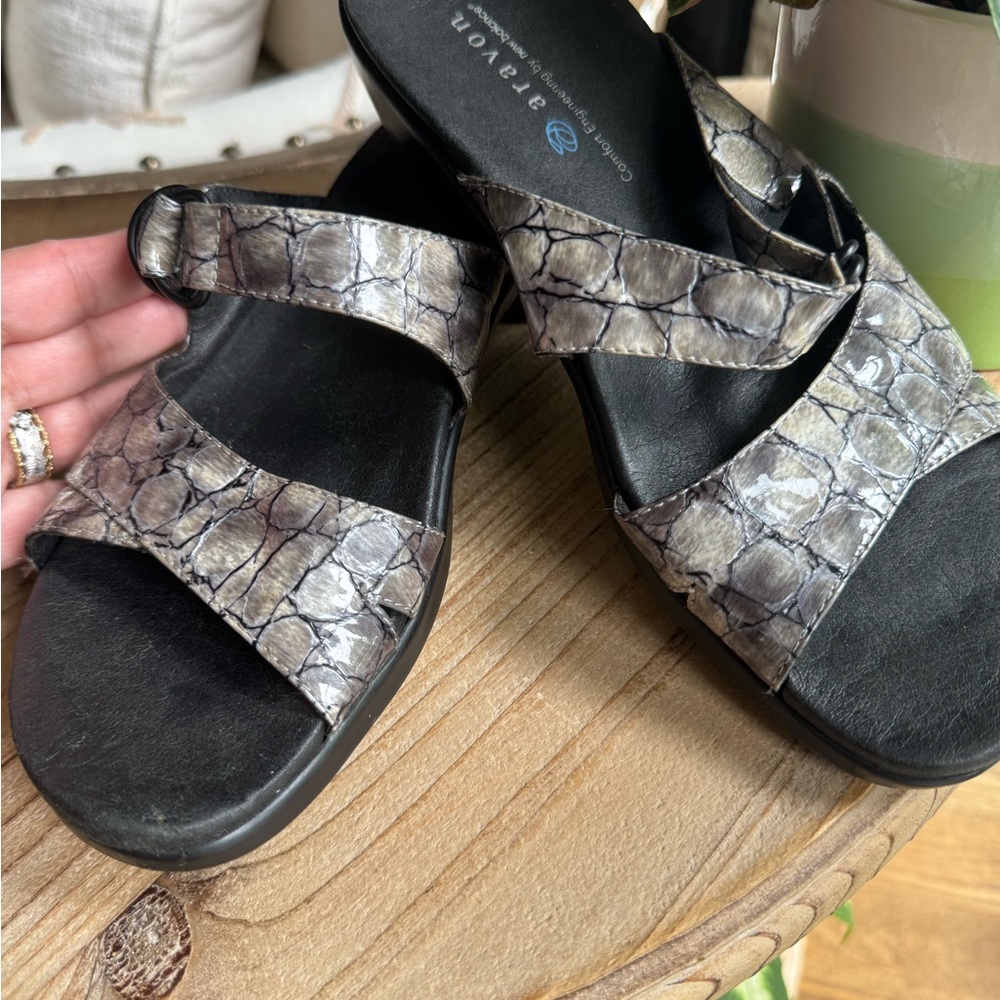 Aravon  Pewter Snakeskin Pattern Sandals